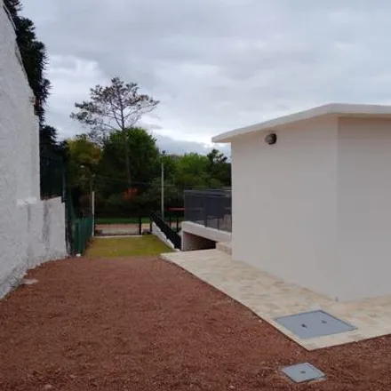 Buy this studio house on Océano Pacífico 17 in 15800 Ciudad de la Costa, Uruguay