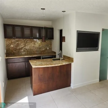 Image 3 - 3568 Northwest 110th Avenue, Coral Springs, FL 33065, USA - House for rent