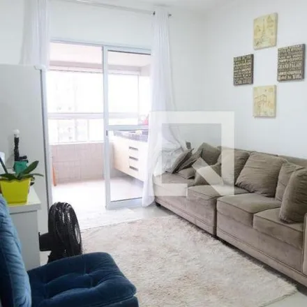 Rent this 1 bed apartment on Rua Itajubá in Guilhermina, Praia Grande - SP