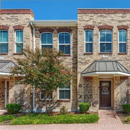 Buy this 3 bed loft on East College Street in Lewisville, TX 75057
