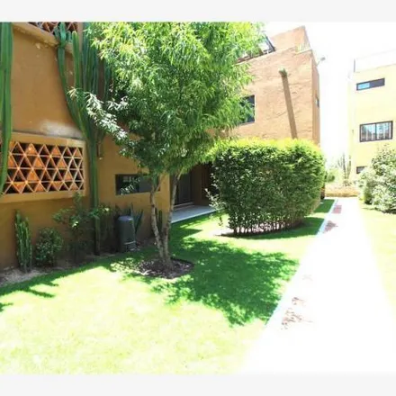 Rent this 3 bed house on Club de golf "La Huerta" in Callejón del Oporto, Amates Residencial