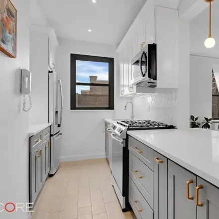 Image 3 - 34-40 79th Street, New York, NY 11372, USA - Apartment for sale