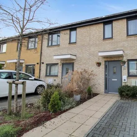 Buy this 2 bed townhouse on 10a Kingsclere Avenue in Waterside Park, Southampton