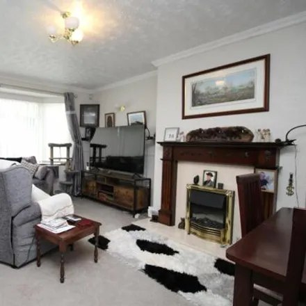 Image 2 - 9 Caragh Road, Chester Moor, DH2 3EA, United Kingdom - House for sale