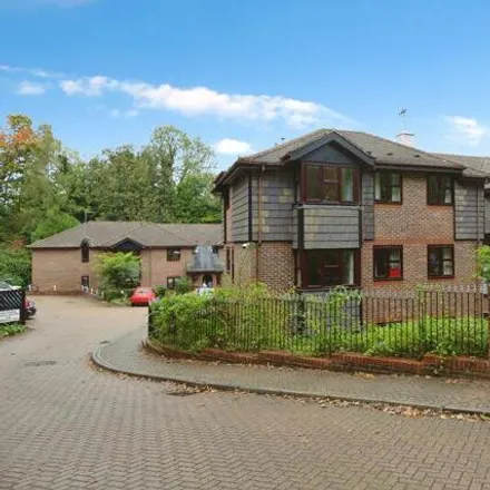 Buy this 2 bed apartment on 27 Bradbourne Park Road in Sevenoaks, TN13 3LH