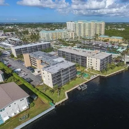 Buy this 2 bed condo on 724 East Ocean Avenue in Boynton Beach, FL 33435