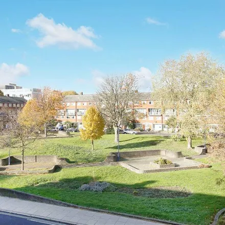 Rent this 3 bed apartment on Forsyth Gardens in Lorrimore Road, London
