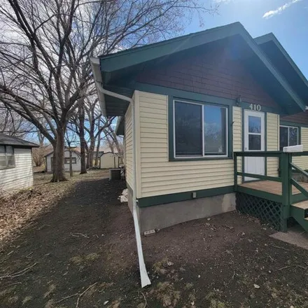 Image 2 - 416 Lee Avenue North, Madison, SD 57042, USA - House for sale