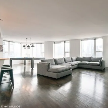 Image 3 - Kinzie Park Tower, 501 North Clinton Street, Chicago, IL 60654, USA - Condo for rent