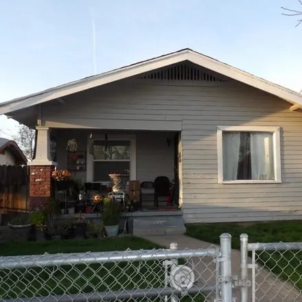 Buy this 3 bed house on 2687 East Clay Avenue in Fresno, CA 93701