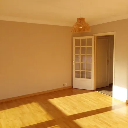 Rent this 1 bed apartment on 6 Rue de la Commune in 44000 Nantes, France