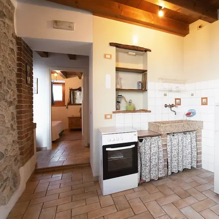 Rent this 1 bed apartment on Torri del Benaco in Piazza Domizio Calderini, 37010 Albisano VR