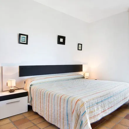 Rent this 4 bed house on Blanes in Avinguda de l'Estació, 17300 Blanes