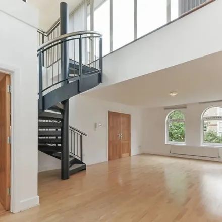 Rent this 2 bed apartment on 37-41 Oriel Drive in London, SW13 8HW