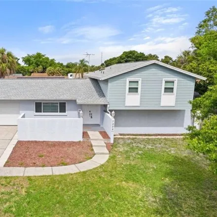 Buy this 4 bed house on 7298 Chesswood Court in Town 'n' Country, Hillsborough County