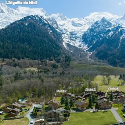Image 2 - 60 Chemin des Planes, 74400 Chamonix-Mont-Blanc, France - House for sale