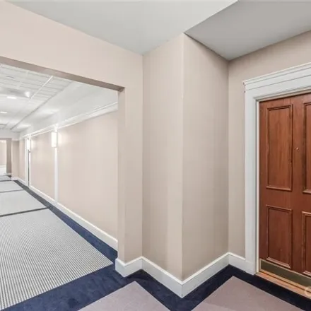 Image 3 - Chapelwatch On Church, North Church Street, Charlotte, NC 28202, USA - Condo for sale