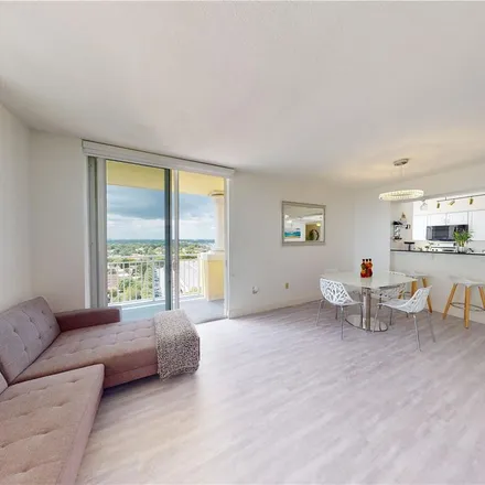 Image 7 - 215 Southwest 42nd Avenue, Miami, FL 33134, USA - Apartment for rent