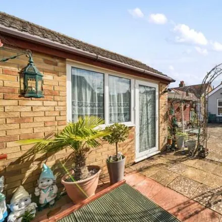 Image 5 - Kingston Road, Gosport, PO12 3LL, United Kingdom - House for sale