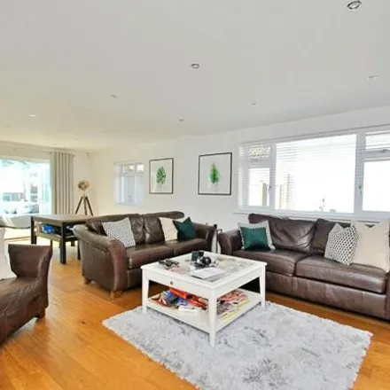 Image 3 - Cheam Road, Bournemouth, Christchurch and Poole, BH18 9HB, United Kingdom - House for sale