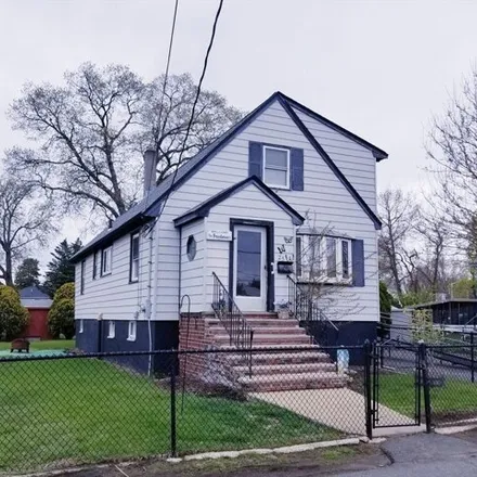 Buy this 4 bed house on 23 Beachview Avenue in Saugus, MA 01910