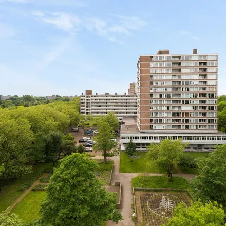 Rent this 3 bed apartment on Assumburg 67 in 1081 GB Amsterdam, Netherlands