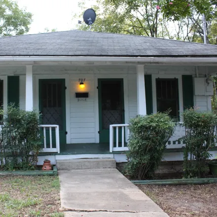 Image 1 - 703 Spring Street, Hot Springs, AR 71901, USA - House for sale