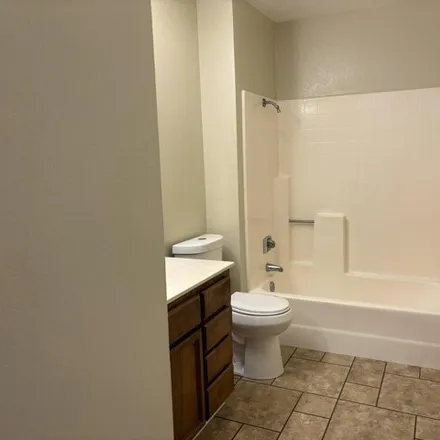 Image 7 - 1687 Somerset Place, Antioch, CA 94509, USA - Townhouse for rent