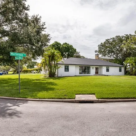 Buy this 4 bed house on 599 West Davis Boulevard in Tampa, FL 33606