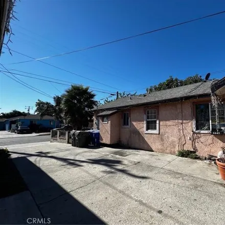 Image 4 - 4345 W 105th St, Inglewood, California, 90304 - House for sale