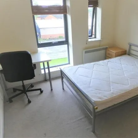 Rent this 3 bed room on St Joseph's RC Primary School Manchester in Richmond Grove, Victoria Park