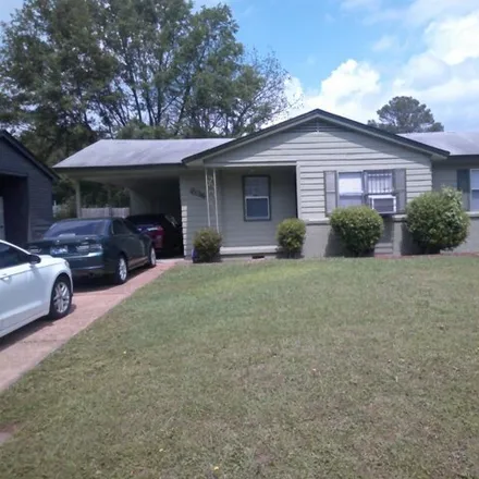 Buy this 3 bed house on 628 Leacrest Avenue in Memphis, TN 38109