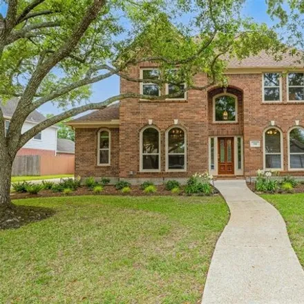 Buy this 4 bed house on 512 Lakeside Lane in Friendswood, TX 77546