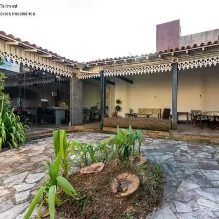 Buy this 4 bed house on Jacques Janine Jardins in Rua Estados Unidos 384, Cerqueira César