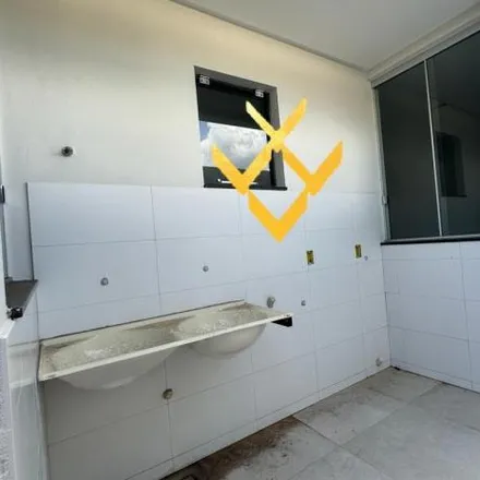 Buy this 3 bed house on Rua São Paulo in Centro, Divinópolis - MG