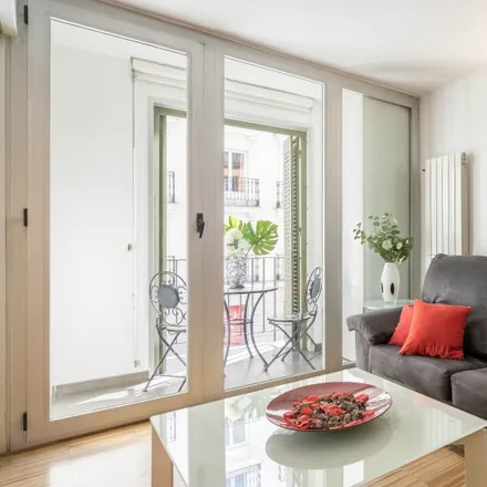 Image 2 - Iris, Calle del Conde de Romanones, 28012 Madrid, Spain - Apartment for rent