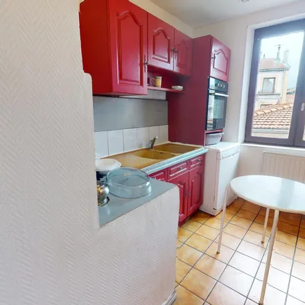 Rent this 6 bed apartment on 1 Rue Delavelle in 42000 Saint-Étienne, France