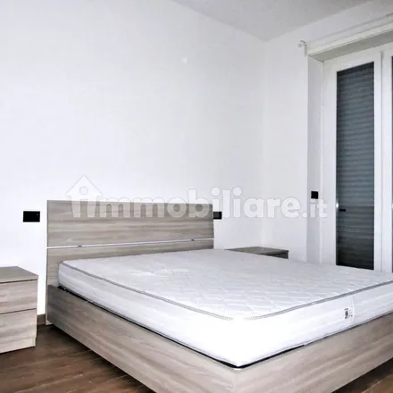Image 8 - Via Giambellino, 20146 Milan MI, Italy - Apartment for rent