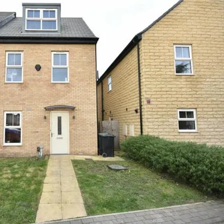 Buy this 4 bed duplex on Pansy Court in Leeds, LS14 6GY