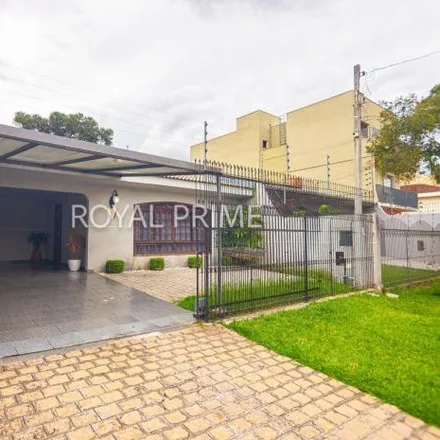 Rent this 5 bed house on Rua Dom Orione 621 in Santa Quitéria, Curitiba - PR