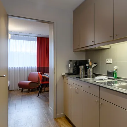 Image 2 - Georg-Voigt-Straße 4, 60325 Frankfurt, Germany - Apartment for rent