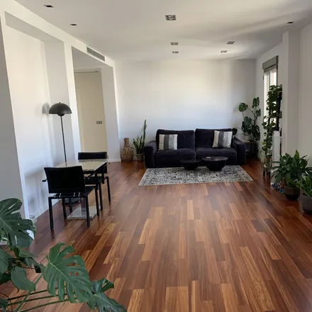Rent this 3 bed apartment on Carrer del Doctor Josep Juan Dòmine in 12, 46011 Valencia