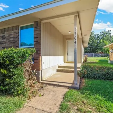 Rent this 2 bed house on 1720 Broadway Street in Denton, TX 76201