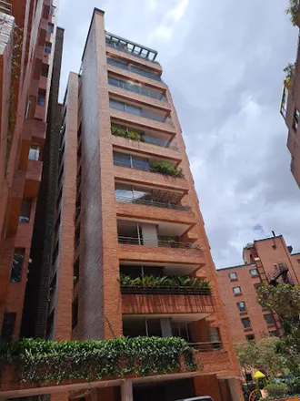 Rent this 3 bed apartment on Centro Comercial Andino in Avenida Calle 82, Chapinero