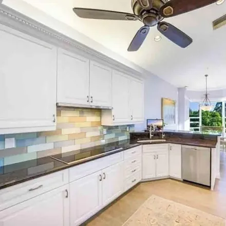 Image 2 - Naples, FL - Condo for rent