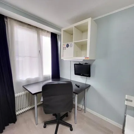 Rent this 1 bed apartment on Tervuursestraat 24 in 3000 Leuven, Belgium