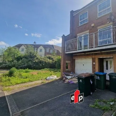 Rent this 4 bed townhouse on 24 Furlong Road in Coventry, CV1 2UA