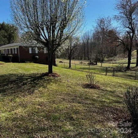 Buy this 3 bed house on 197 Cedar Avenue in Hudson, Caldwell County
