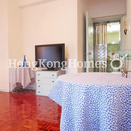 Image 9 - 000000 China, Hong Kong, Hong Kong Island, Causeway Bay, Gloucester Road, Block B - Apartment for rent