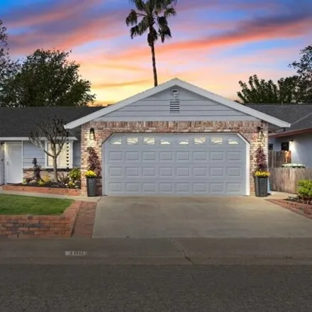 Buy this 3 bed house on 100 Ina Way in Lincoln, CA 95648